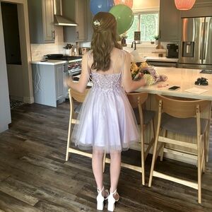 Meet your Posher, Avery